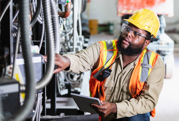 Best Affordable Electrician  in Longview Heights, WA